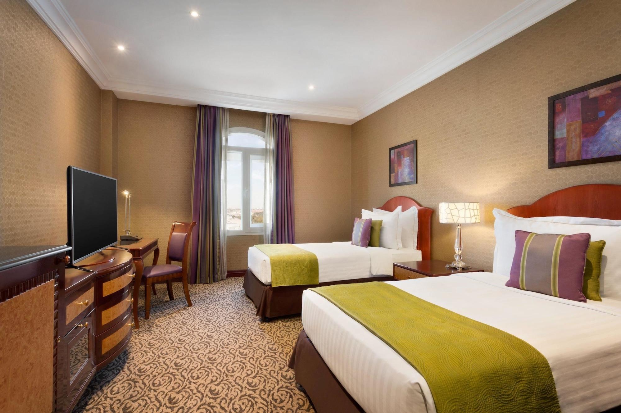 Grand Regency Doha, Trademark Collection By Wyndham Dış mekan fotoğraf Deluxe Room