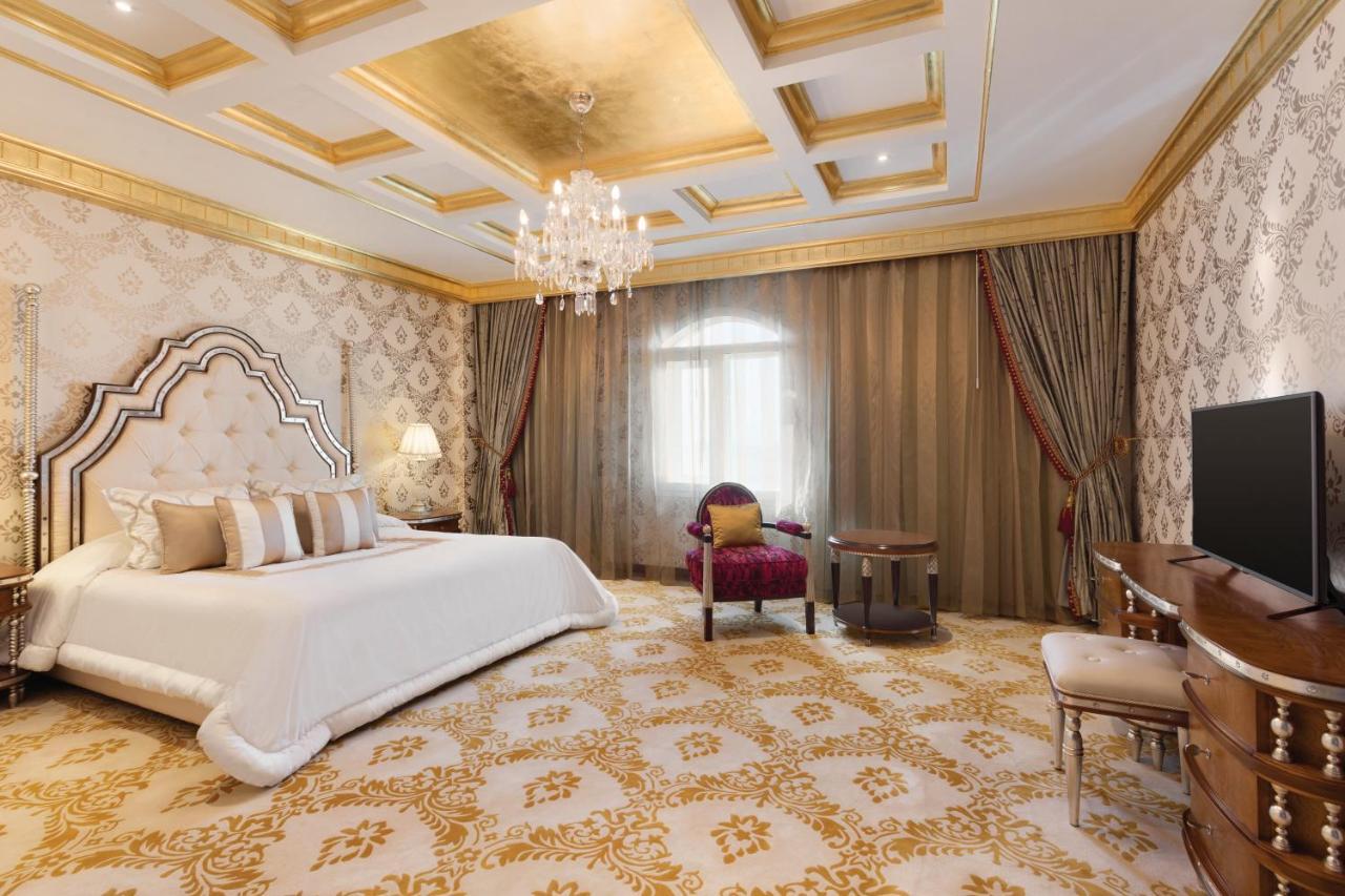Grand Regency Doha, Trademark Collection By Wyndham Dış mekan fotoğraf