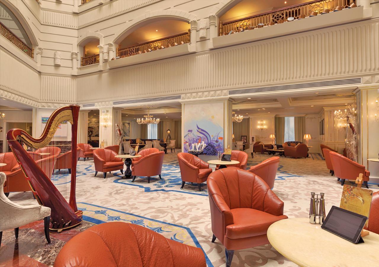 Grand Regency Doha, Trademark Collection By Wyndham Dış mekan fotoğraf Lobby